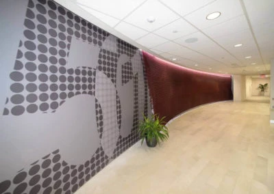 Modern wall art of "5G" on a textured design by Kazar's Electric, highlighting innovation and electrical aesthetics.